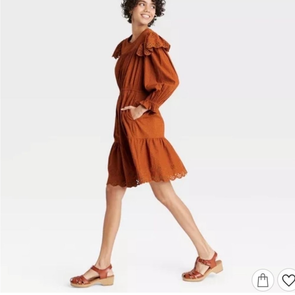 Universal Thread Ruffle Eyelet Long Sleeve Dress VGUC Size M